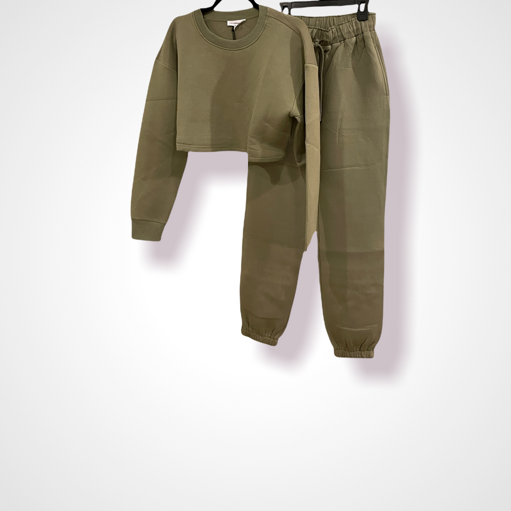 Cropped Jogger Set